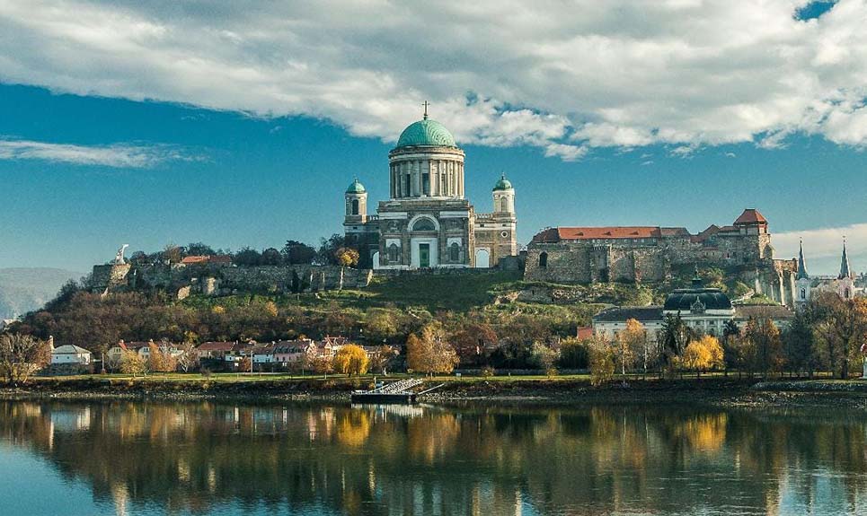 Unveiling the Beauty of Hungary’s Countryside: Exploring Idyllic Retreats and Serene Landscapes