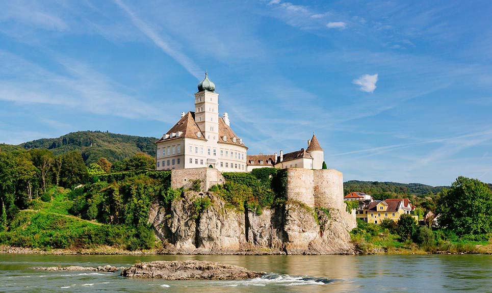 Cruising the Danube: Discovering Austria’s Enchanting Beauty from a Distinctive Angle