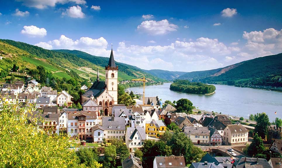 Sailing the Iconic Rhine: Embarking on a Majestic Germany River Cruise